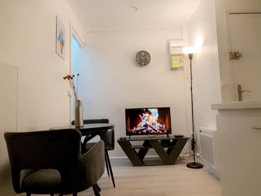 Coquet Appartement 2 Pieces Alfortville Kültér fotó
